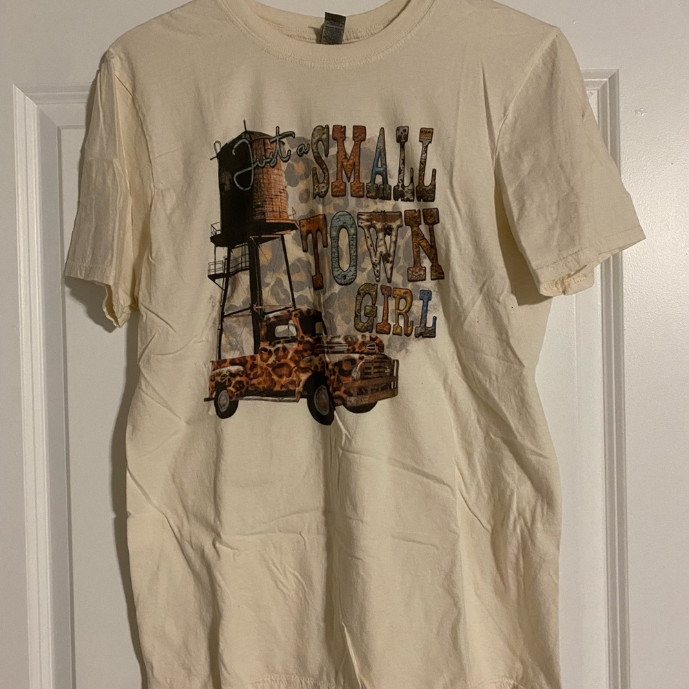 Graphic t shirt